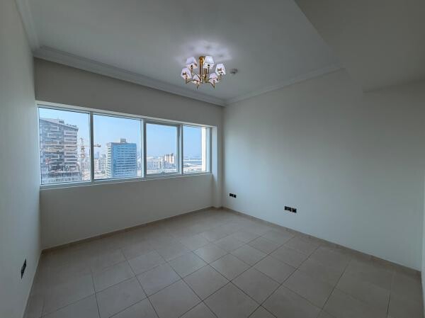 3BHK SEA VIEW | BALCONY | BILLS IN - 6