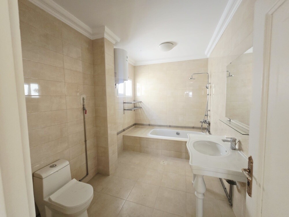 Villa for rent in Umm Abiriyah, opp - 12