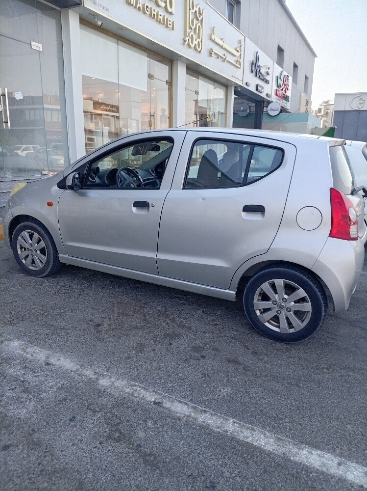 Suzuki celerio
Model - 2015
Istema - 5