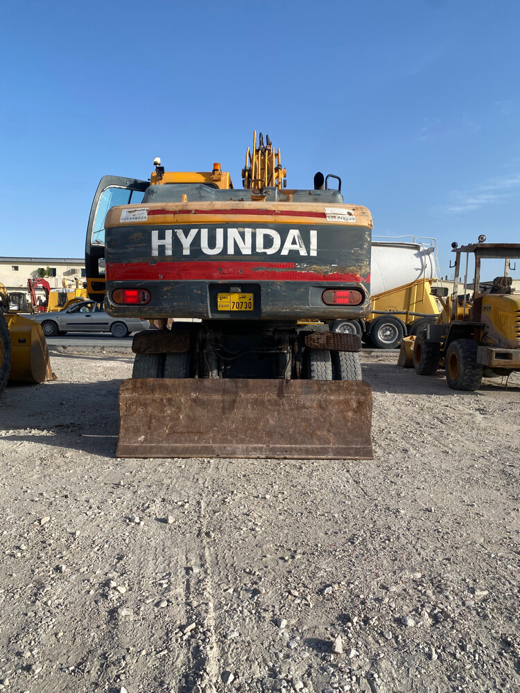 Hyundai Excavator 210W 20 Ton(2010) - 4