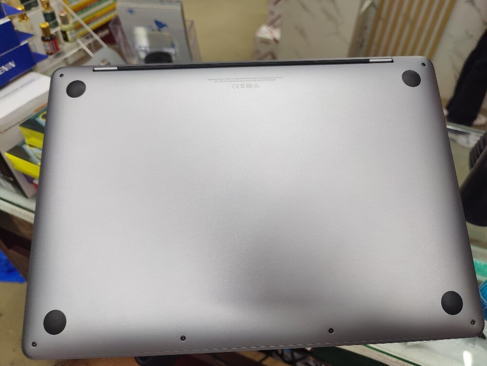 Apple MacBook Pro M1 - 5