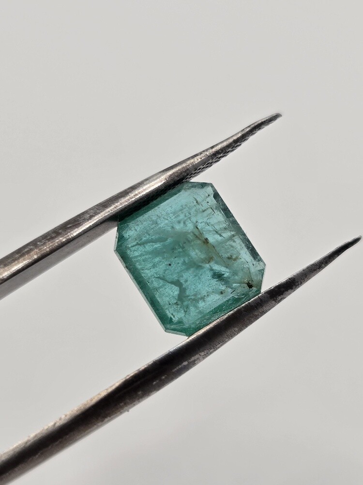 natural Emerald - 2