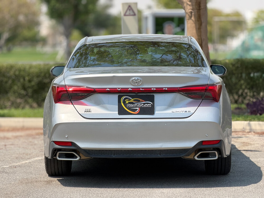 Toyota Avalon Limited  - 5