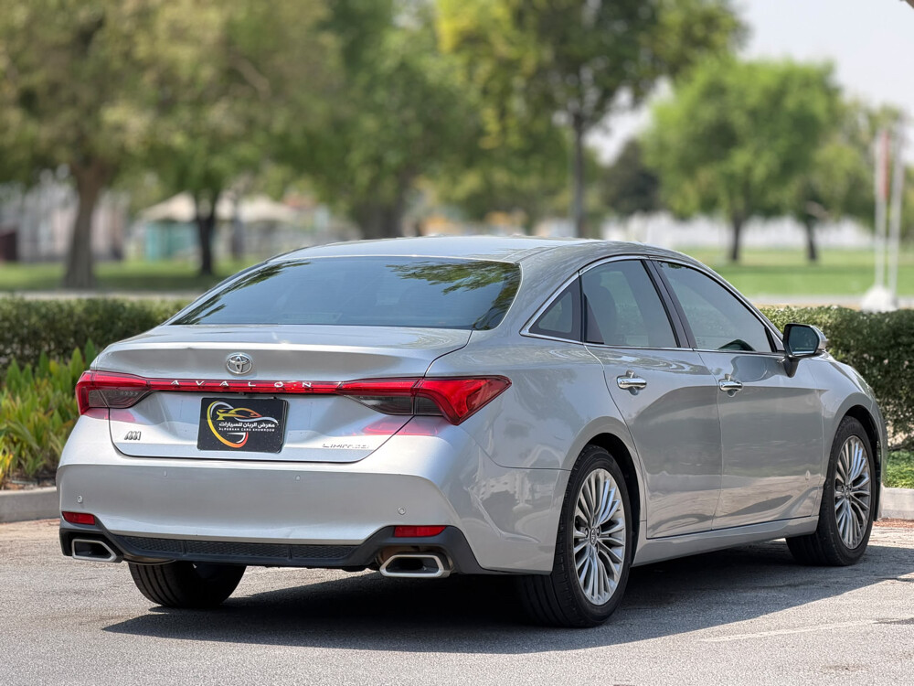Toyota Avalon Limited  - 4