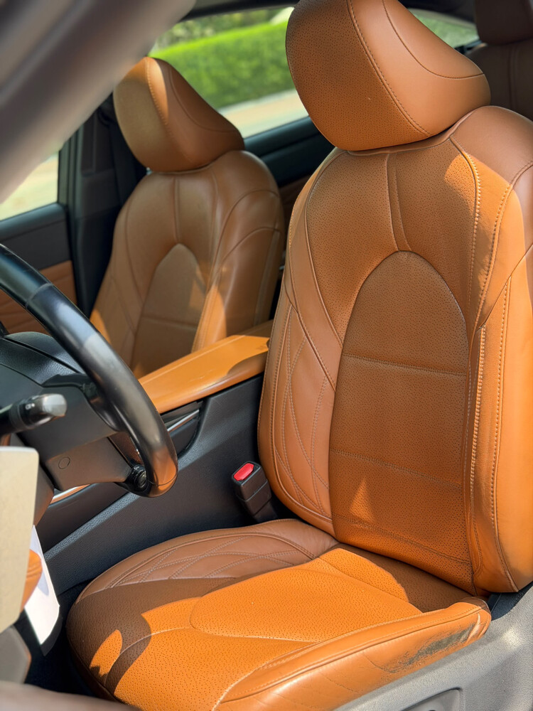Toyota Avalon Limited  - 10
