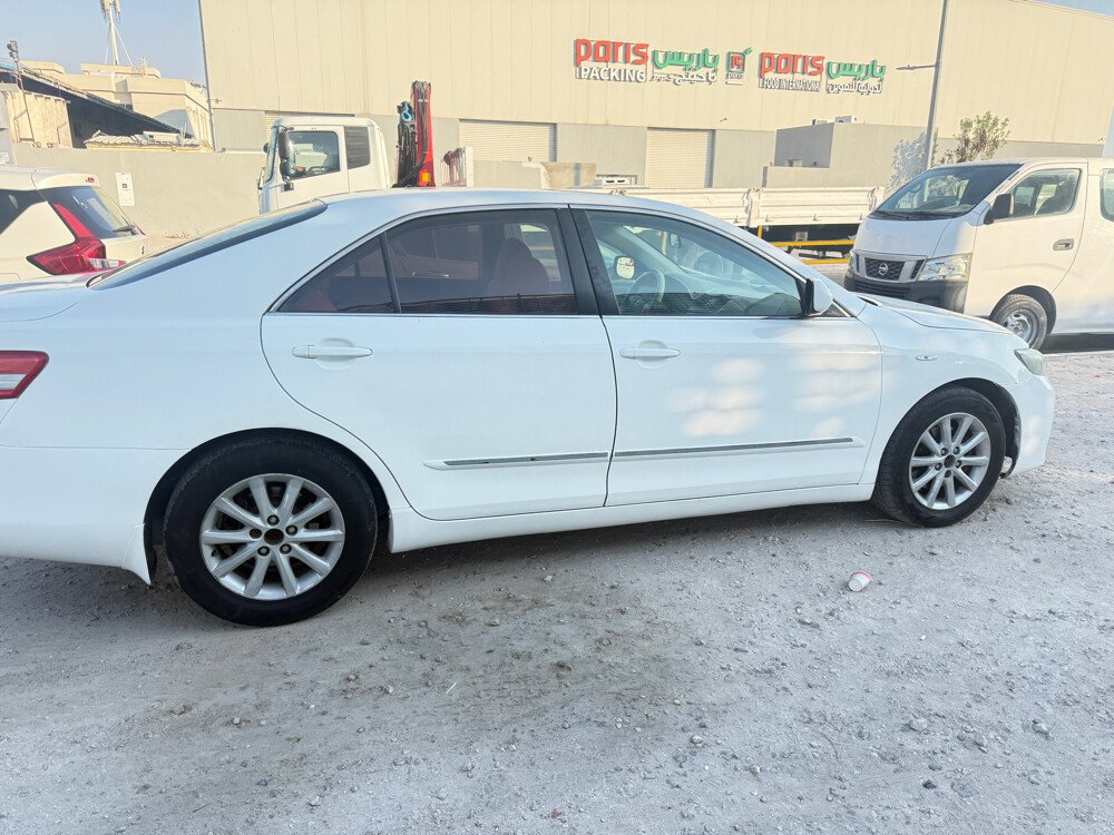 Camry - 4