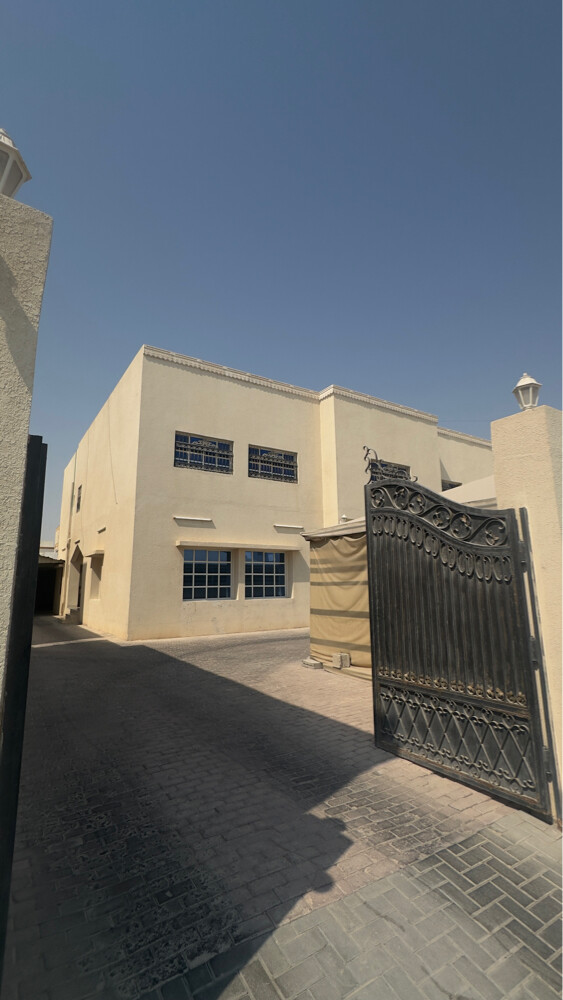للبيع بيت في معيذر الجنوبي - 2