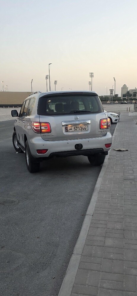 Nissan Patrol 2015 model - 17
