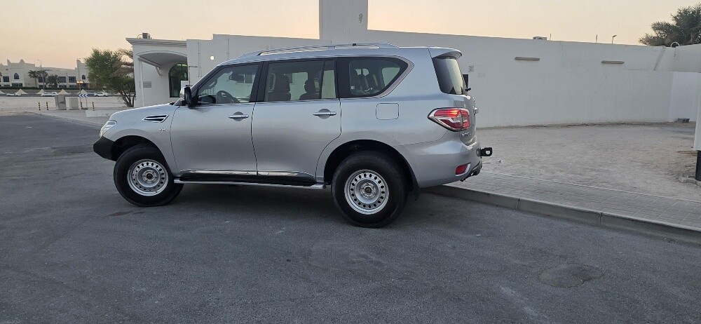 Nissan Patrol 2015 model - 4