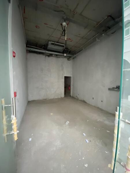 COMMERCIAL SHOP FOR RENT - 2