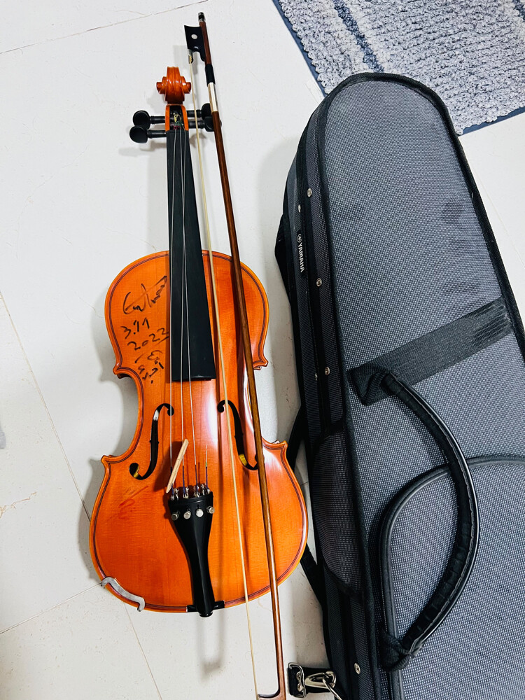yamaha violin - 3
