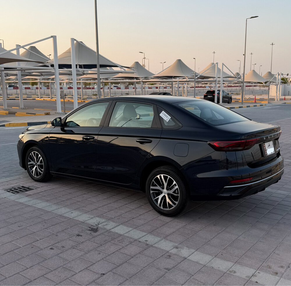 Geely Emgrand 2026 - 5