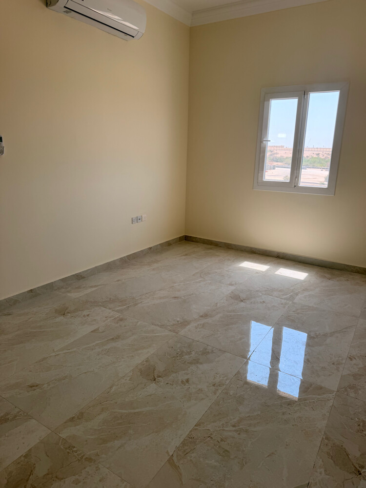 للبيع عماره تجاريه - 4