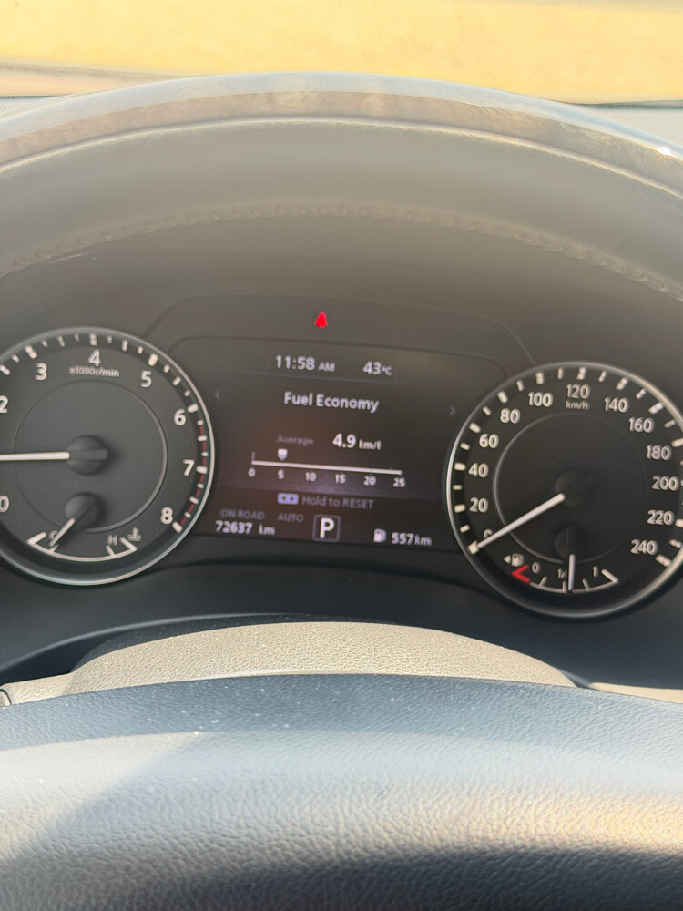 نيسان بلاتنيوم - 14