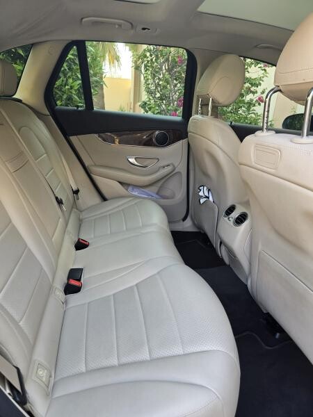 MERCEDES GLC 250 2019 FOR SALE - 4