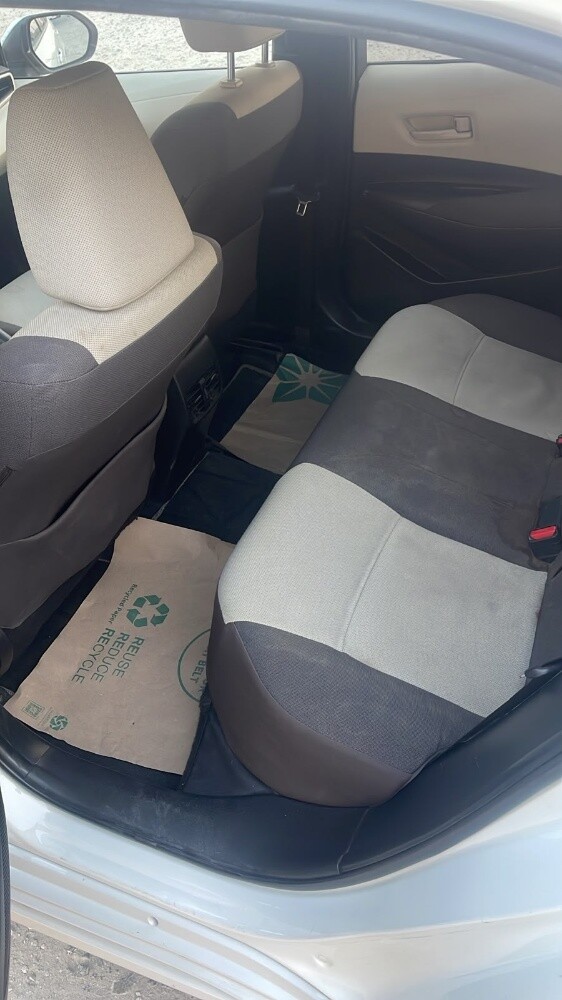 My car is clean, well-maintained, and has no accidents. I'm selling it because I'm returning to my country. - 3