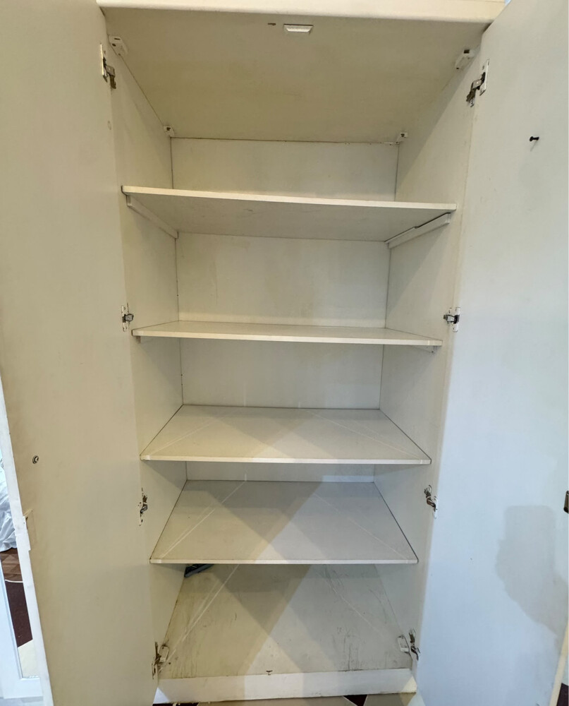 big cupboard  - 4