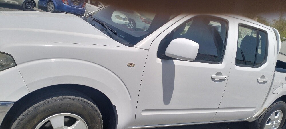 Nissan navara - 4