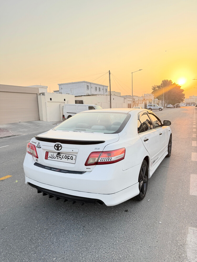 Toyota Camry sport 2011 - 3