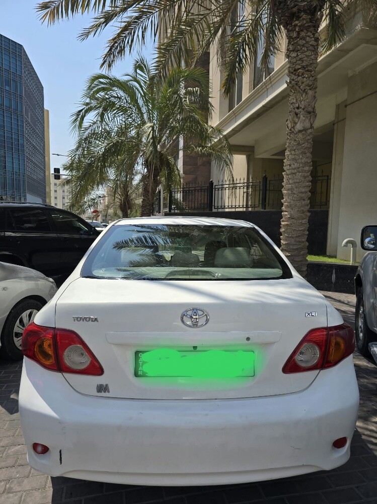 Toyota corolla - 2