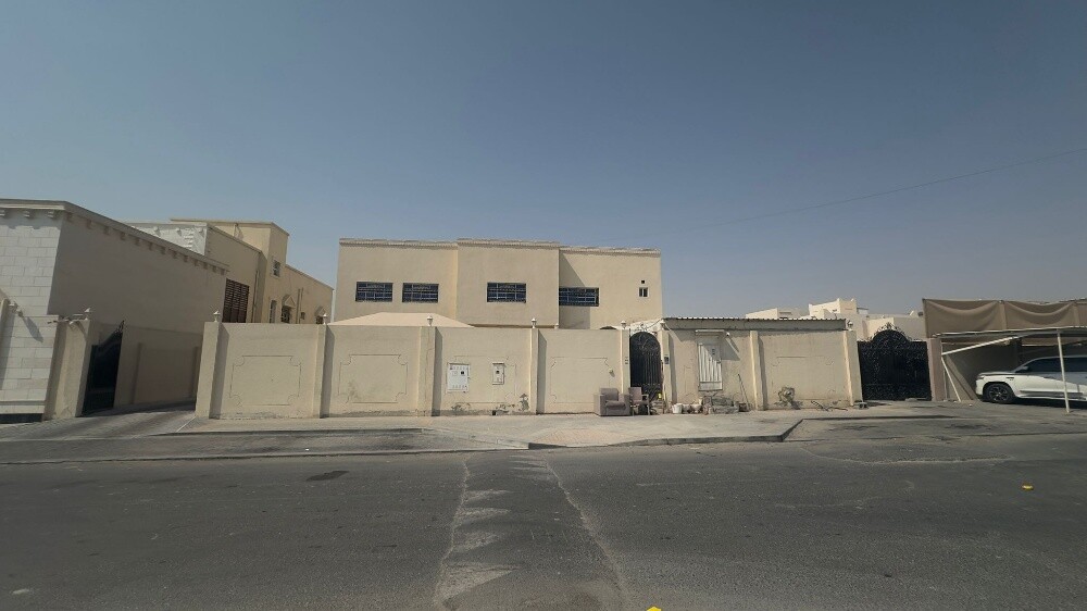 للبيع بيت دورين بمعيذر الجنوبي - 3