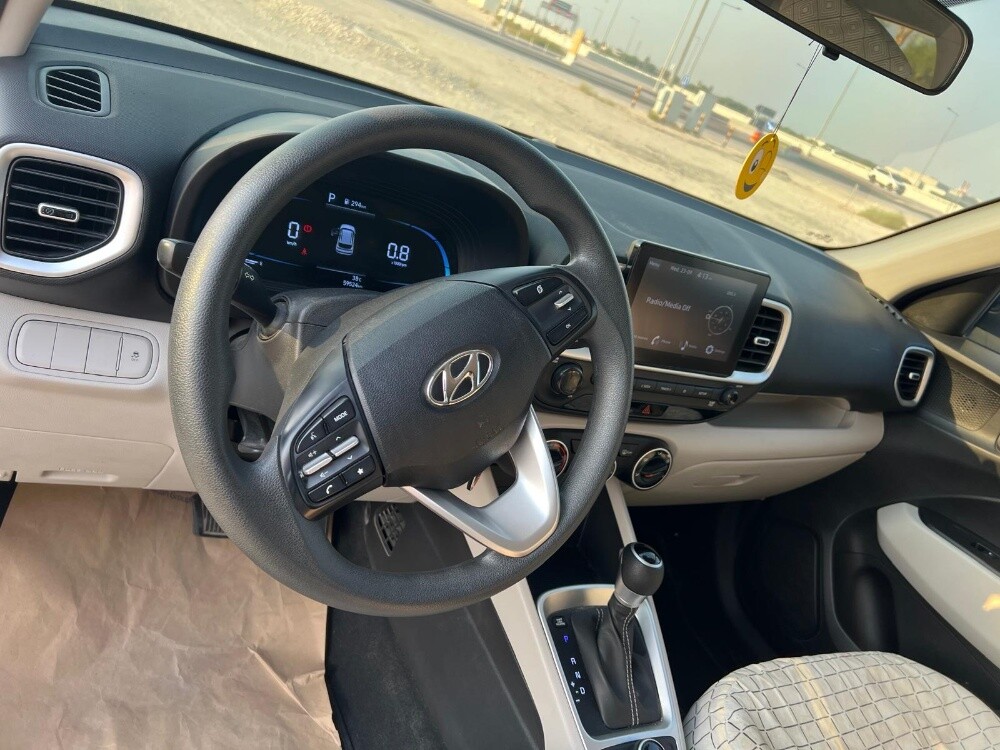 للبيع هيونداي فينيو - 6