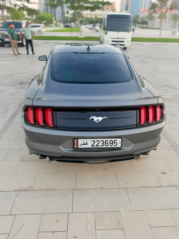 Neat and clean car  - 4