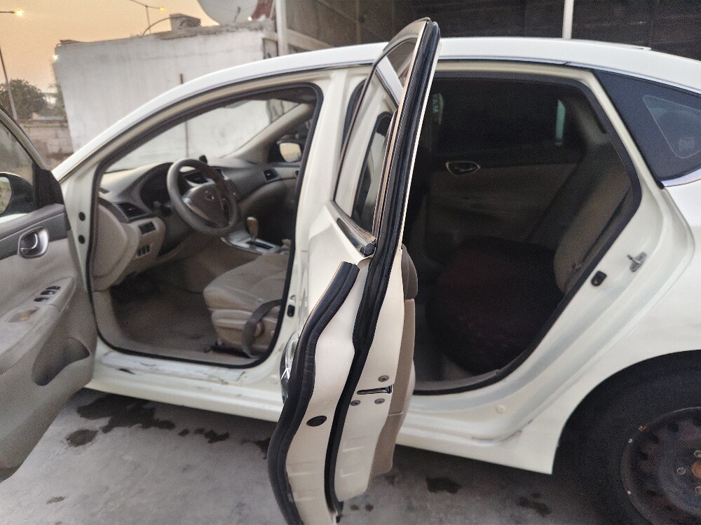 Nissan Sentra 2014 sale - 10