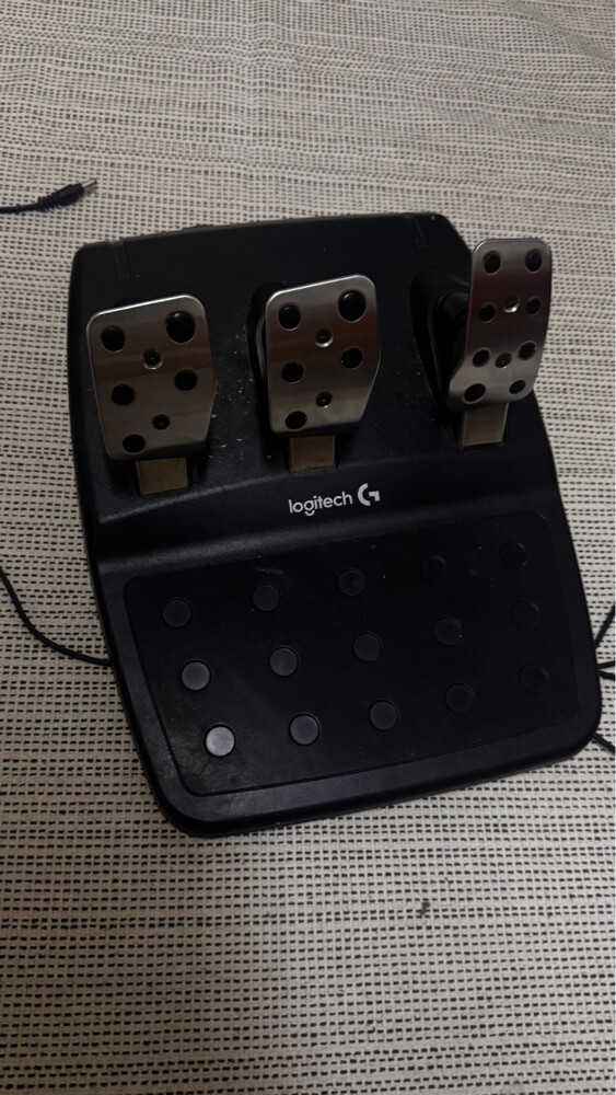 Logitech g29 - 2