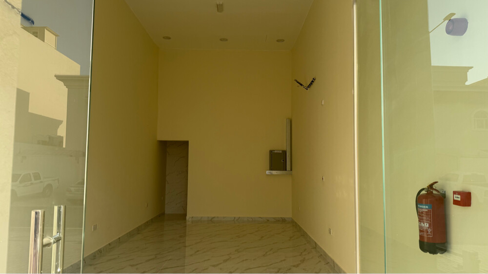 Shops for rent in Al Duhail - 2