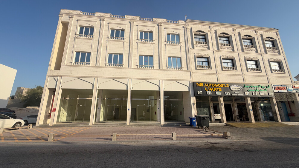 Shops for rent in Al Duhail - 7