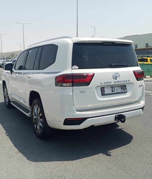 Toyota Land Cruiser GXR - 8