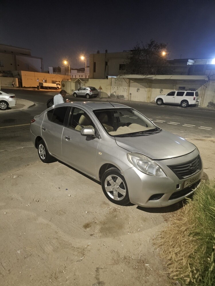 Nissan  Sanya - 1