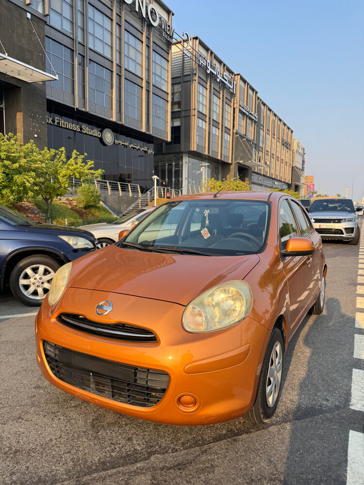 Nissan Micra - 1