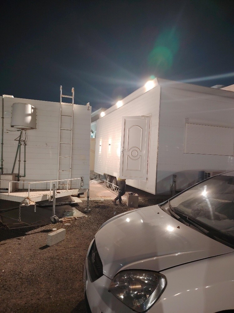 cabin caravan room ketechin toilet - 2