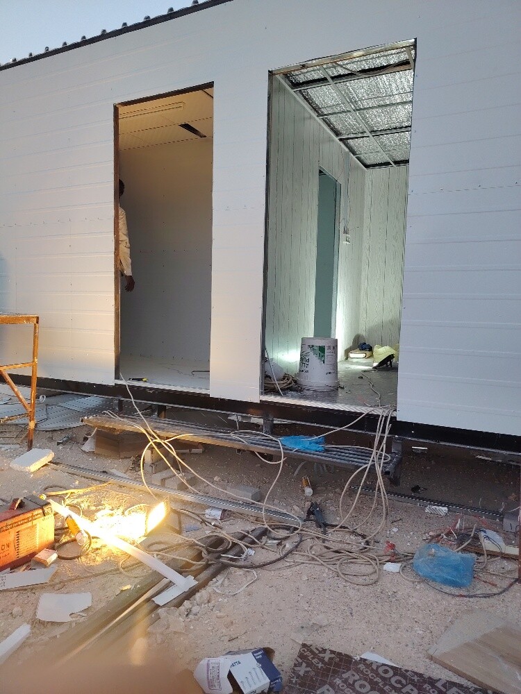 cabin caravan room ketechin toilet - 6