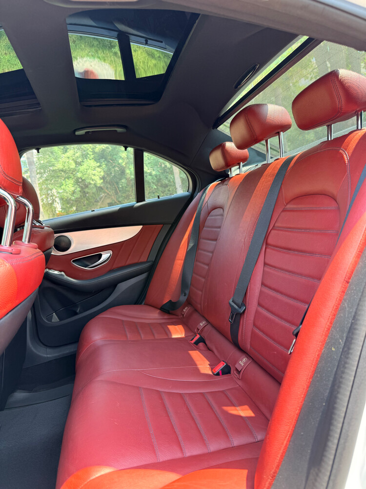 Mercedes C200 - 2