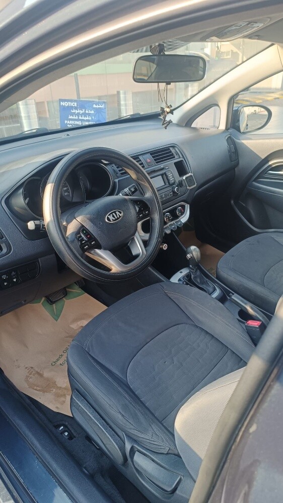 Kiaa Rio low mileage - 2