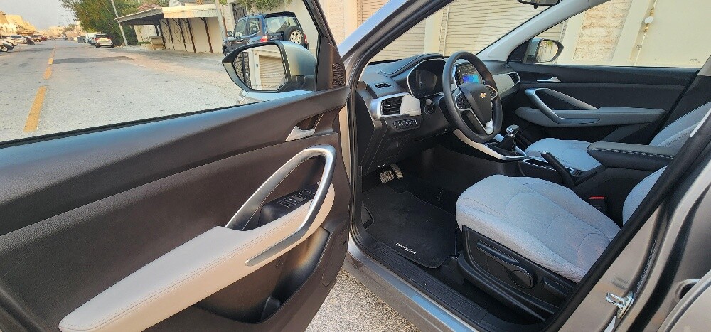chevrolet captiva 2025 - 8