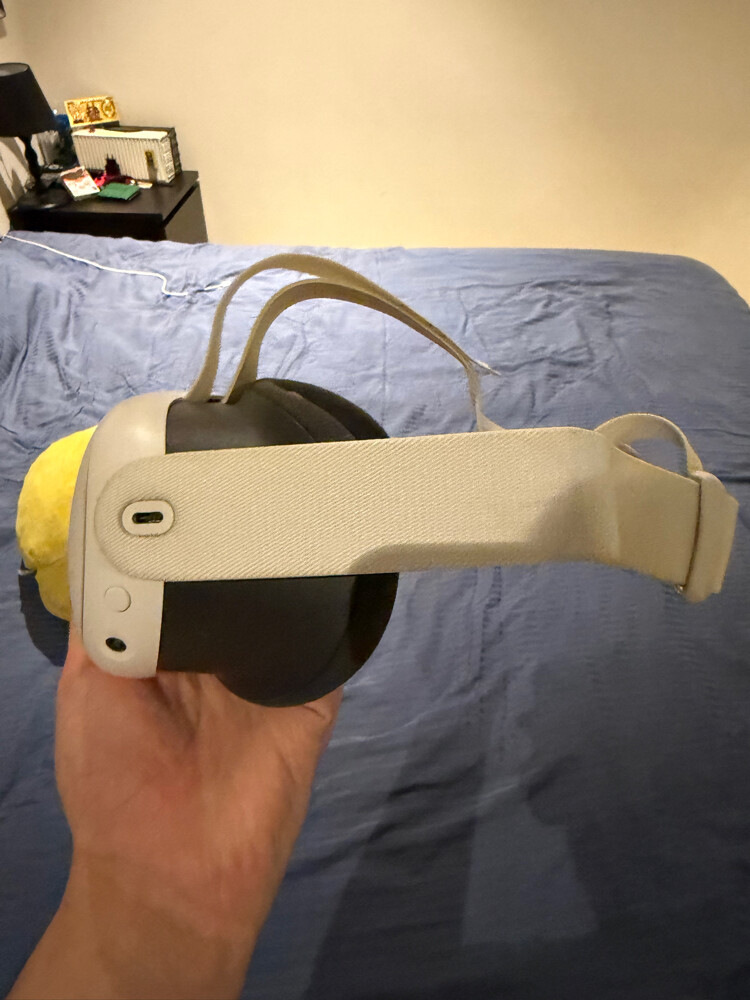 Meta Quest 3 512GB (Headset Only) - 2