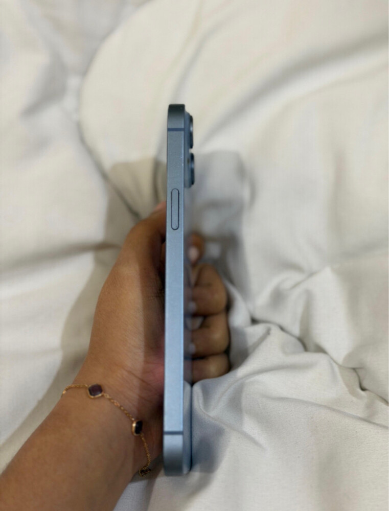 iPhone 14 Plus 128 GB 85% health - 4