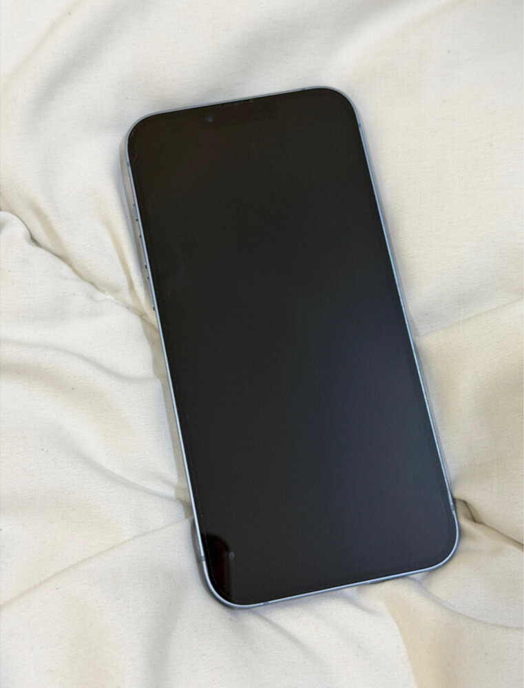 iPhone 14 Plus 128 GB 85% health - 2
