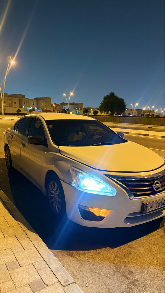 Nissan altima 2013 - 1
