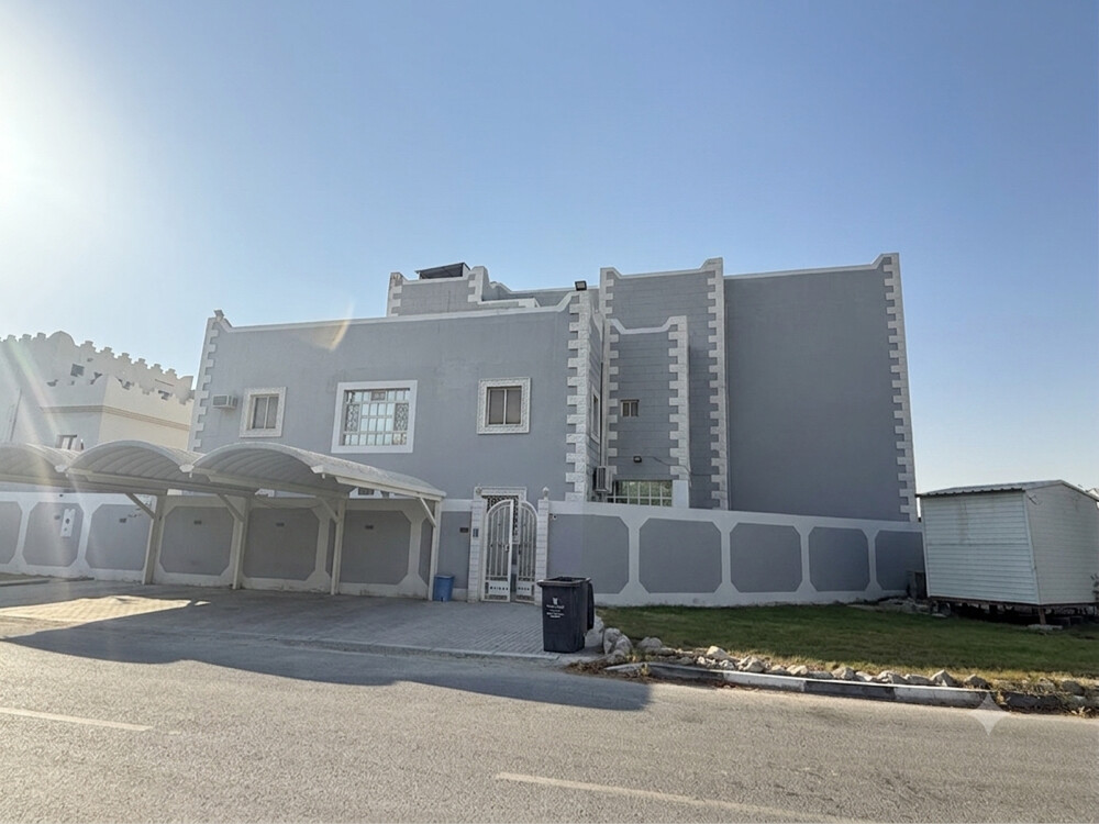فيلا سكنية للبيع بام صلال على414م - 11
