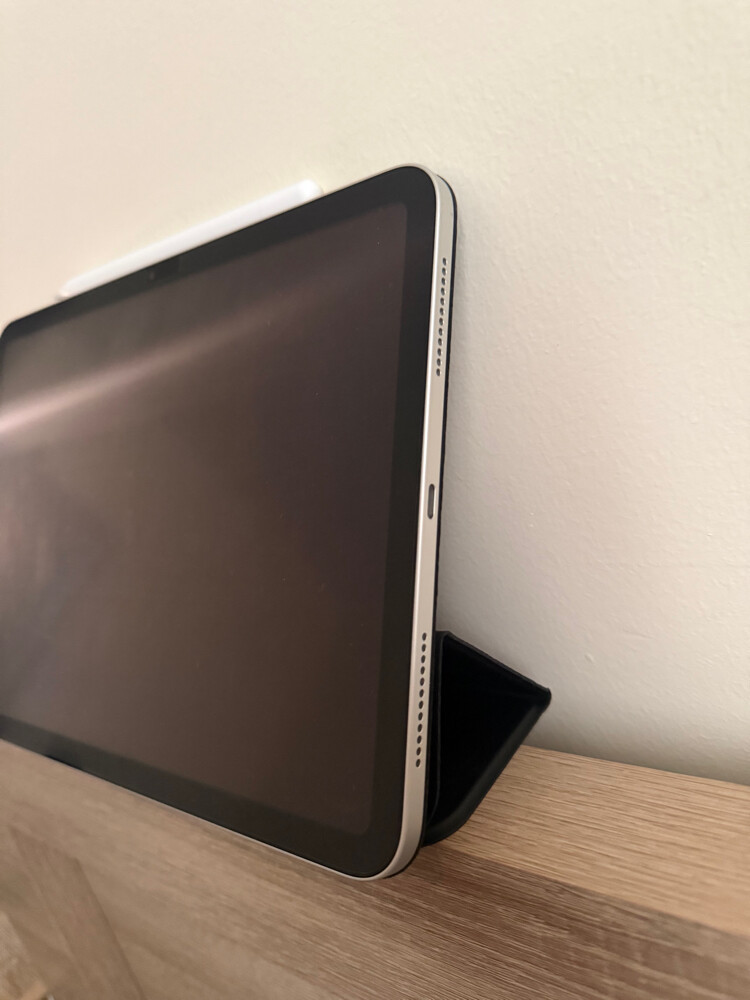 IPad 10th Gen 64GB - 2