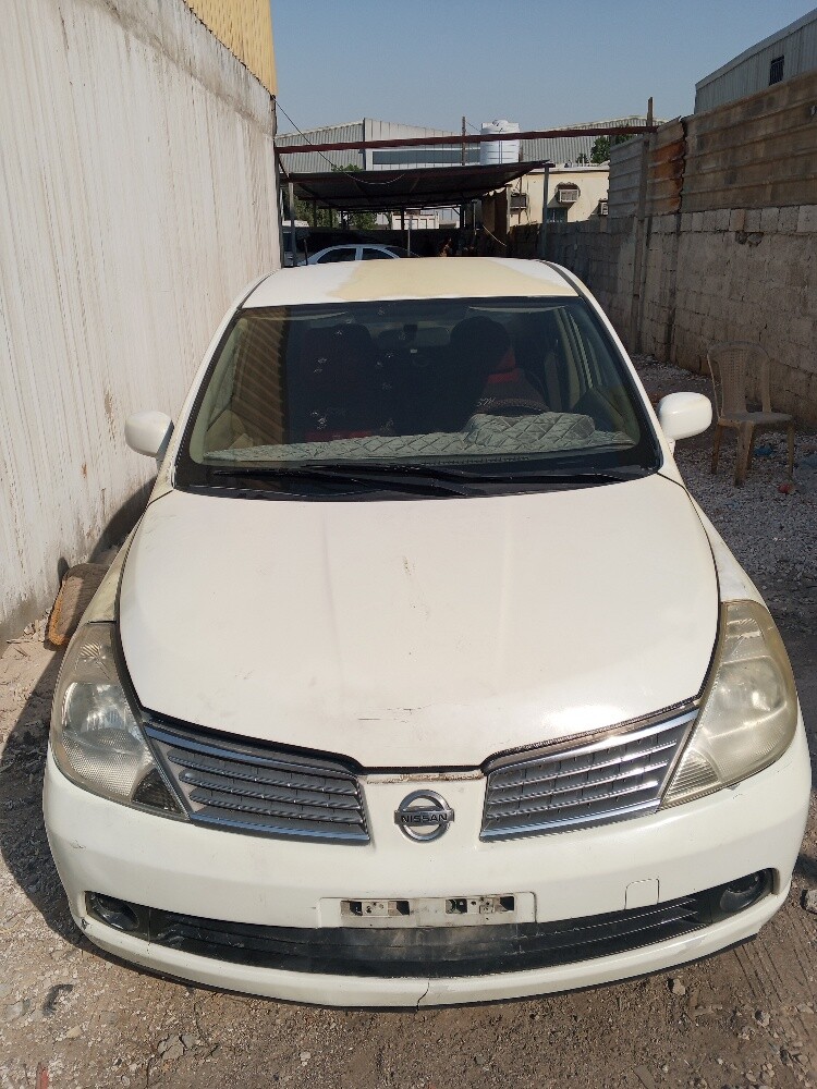Nissan tida All parts available - 4