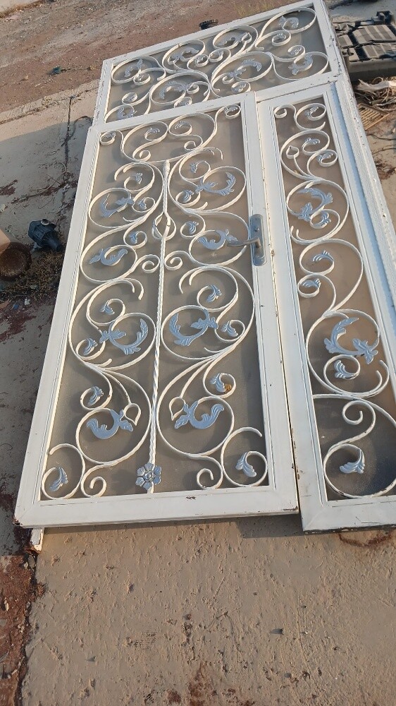 أبواب حديد - 1