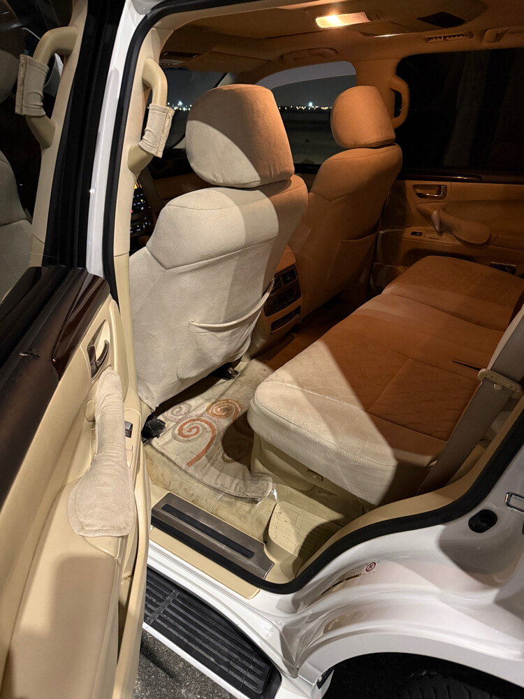 lexus 2010 - 3