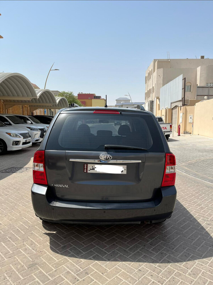 kia carnival - 4