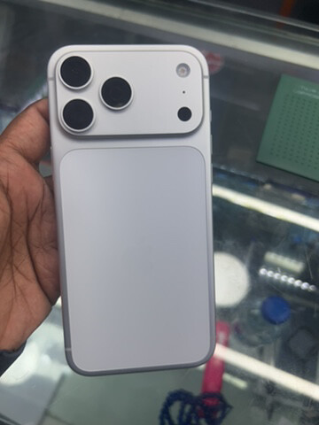 17 pro max 256gb - 3
